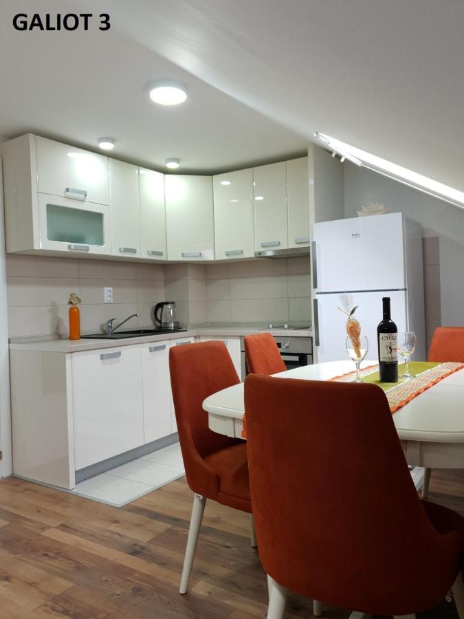 Apartmani Galiot Игало Экстерьер фото